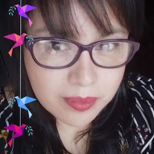 Meet your Posher, Raquel